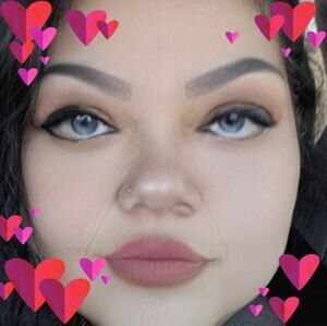 Meet your Posher, Nadia marie